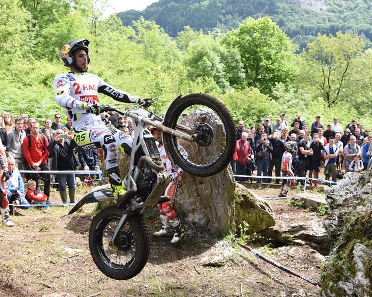 Adam Raga Trial France 2016