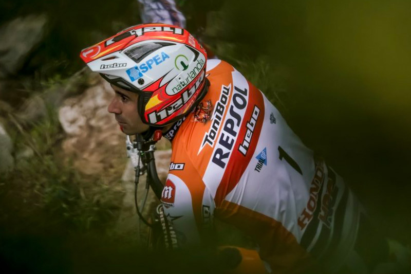 helmet-trial-hebo-tonibou-2017-3